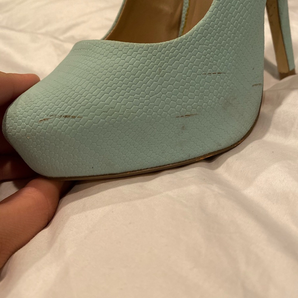 Teal Pumps - Picture 6 of 7